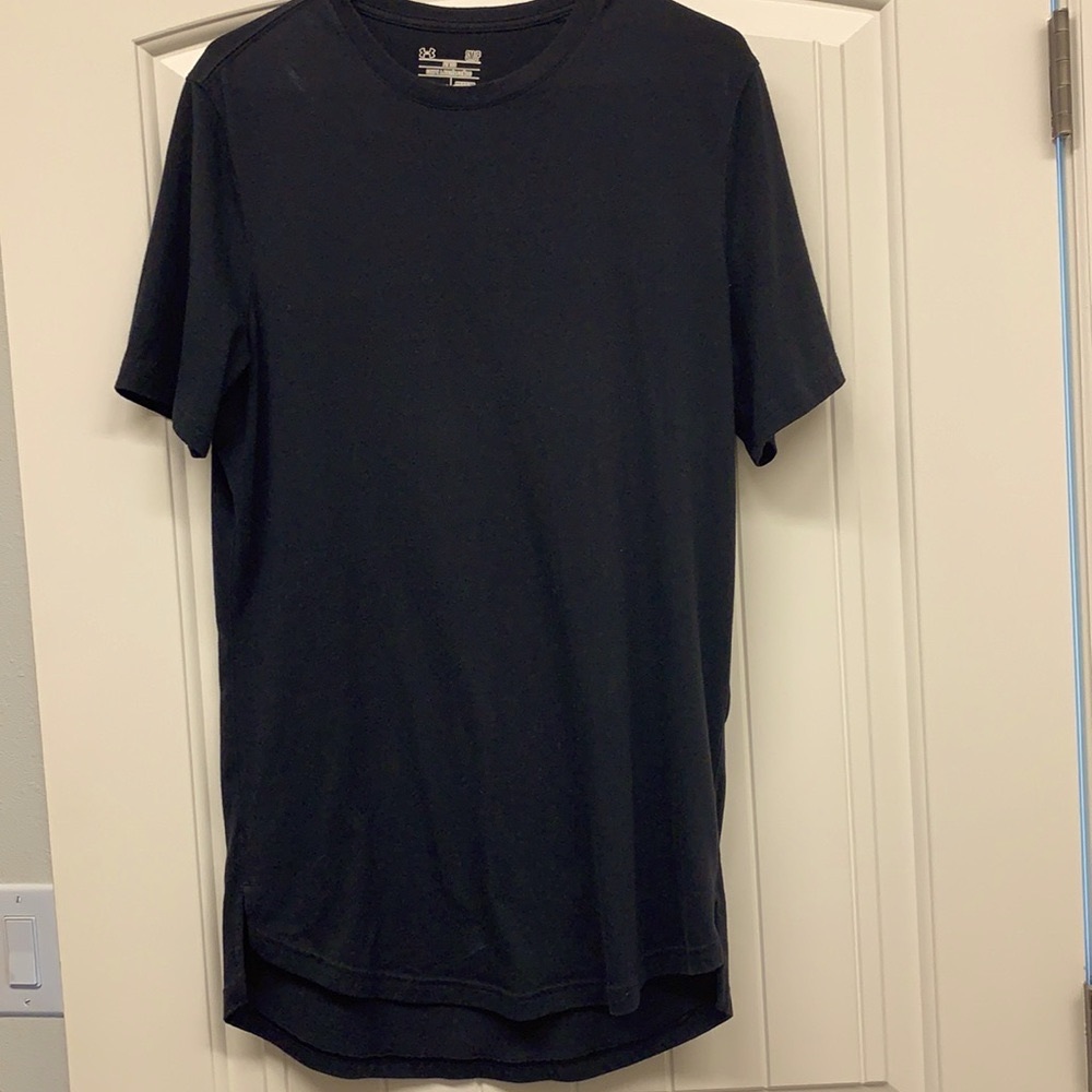Under Armour Tshirt